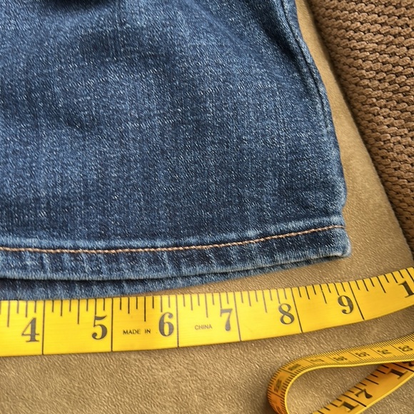 Lucky Brand Classic Blue Denim Jeans size 14 - Picture 10 of 10